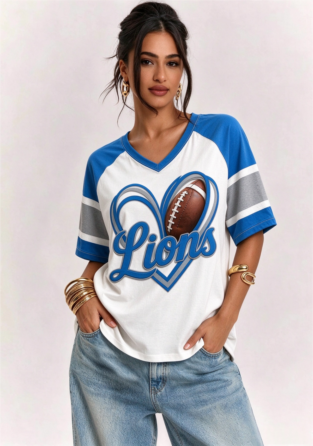 Women Detroit Lions Heart Graphic V-Neck Fan T-Shirt Main image