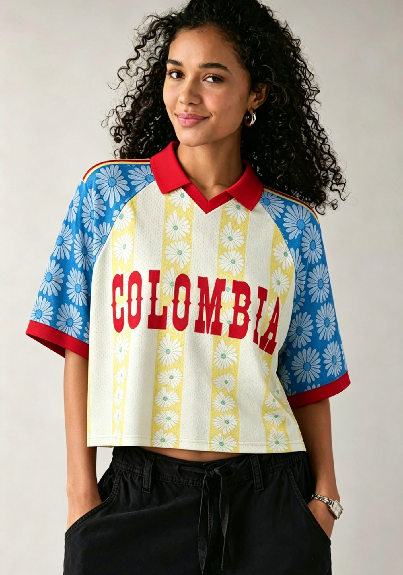 Colombia-Inspired Daisy Cropped Collared Soccer Jersey Main image