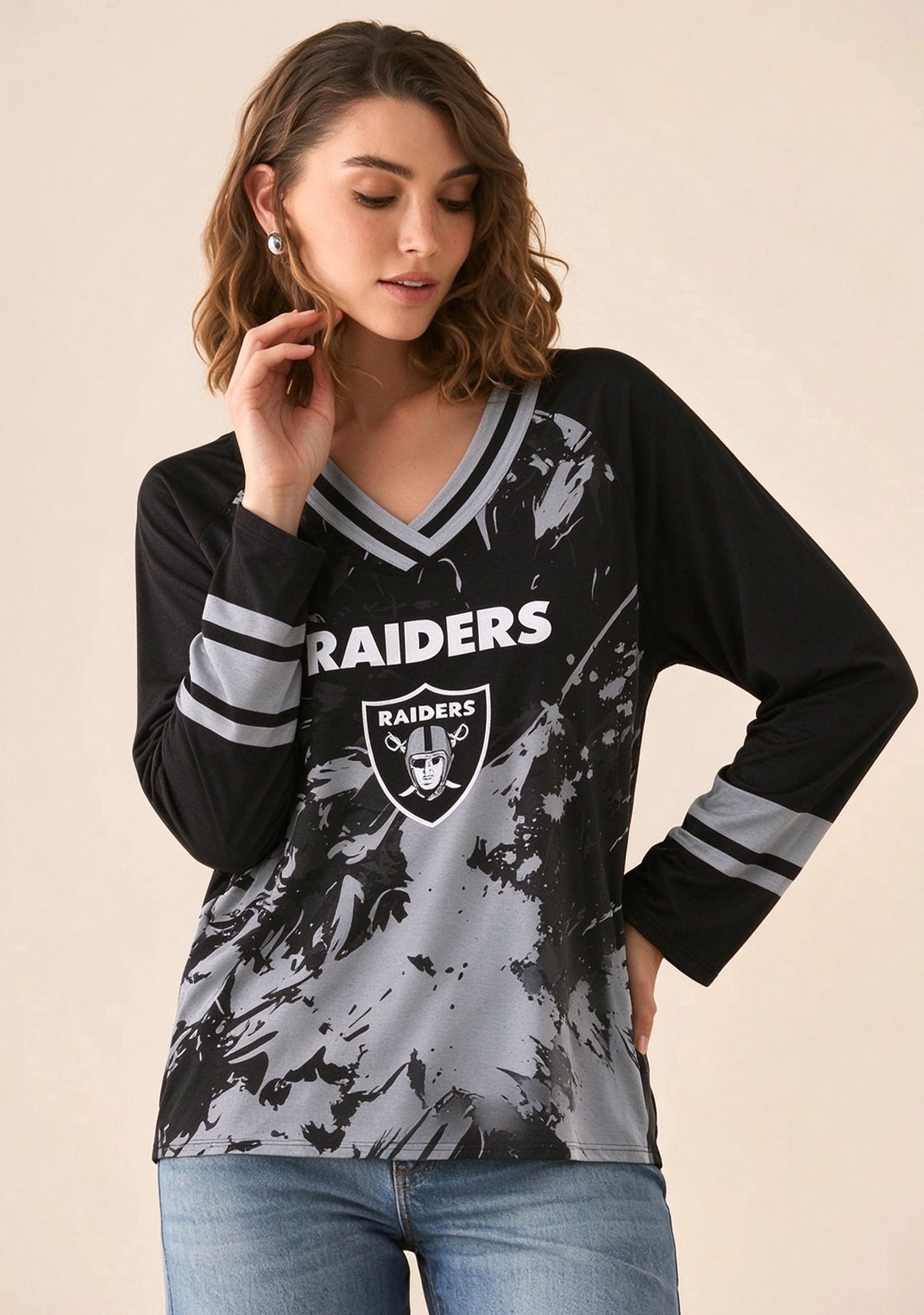 Women's Las Vegas Raiders Graphic V Neck Long Sleeve Shirt Main image
