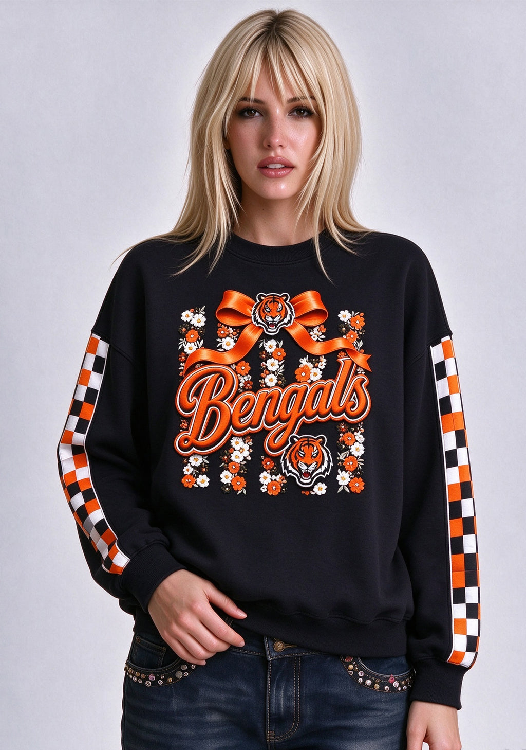 Women's Cincinnati Bengals Floral Bow Crewneck Sweatshirt