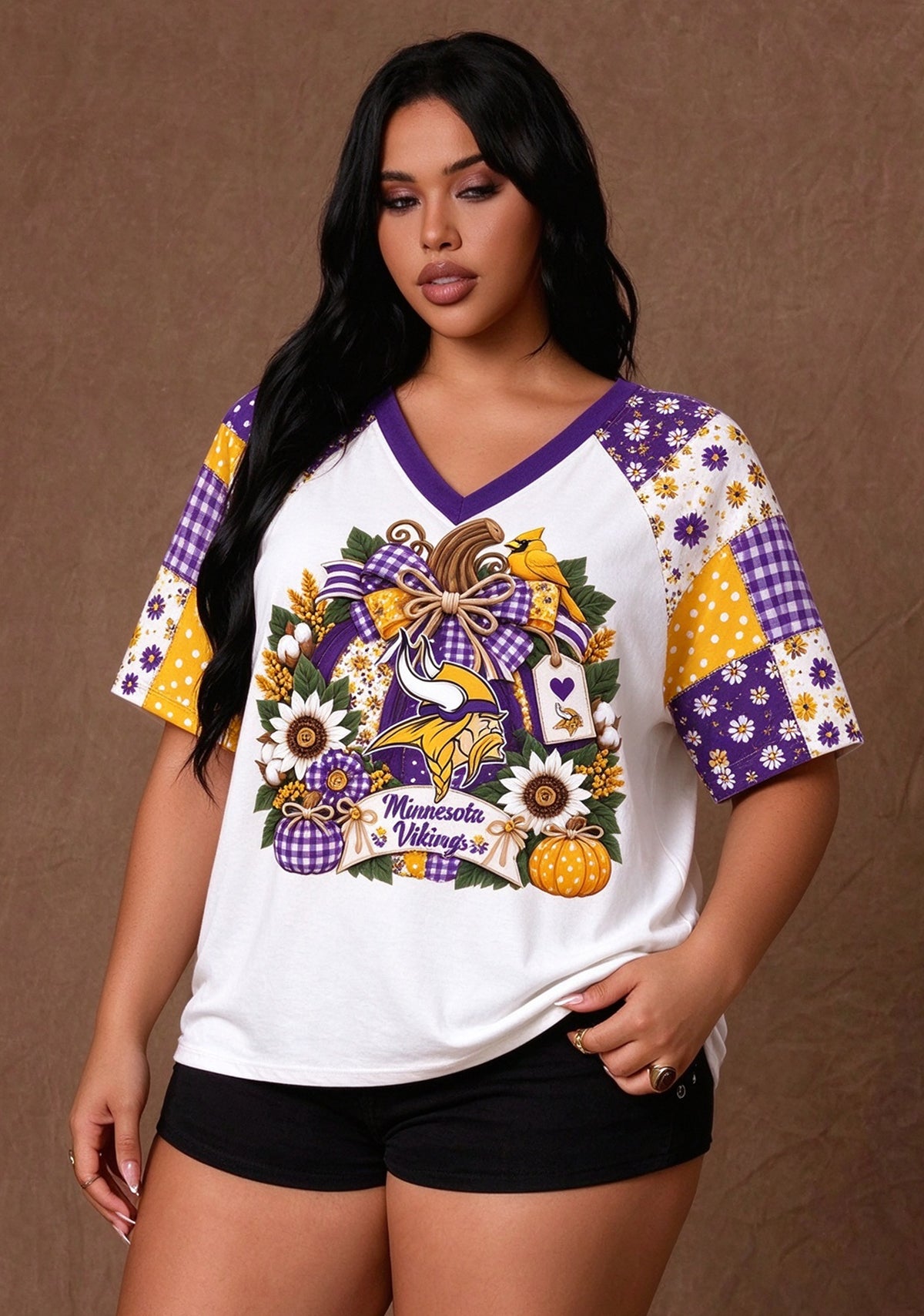 Women's Minnesota Vikings Patchwork Sleeve V-Neck Raglan T-Shirt