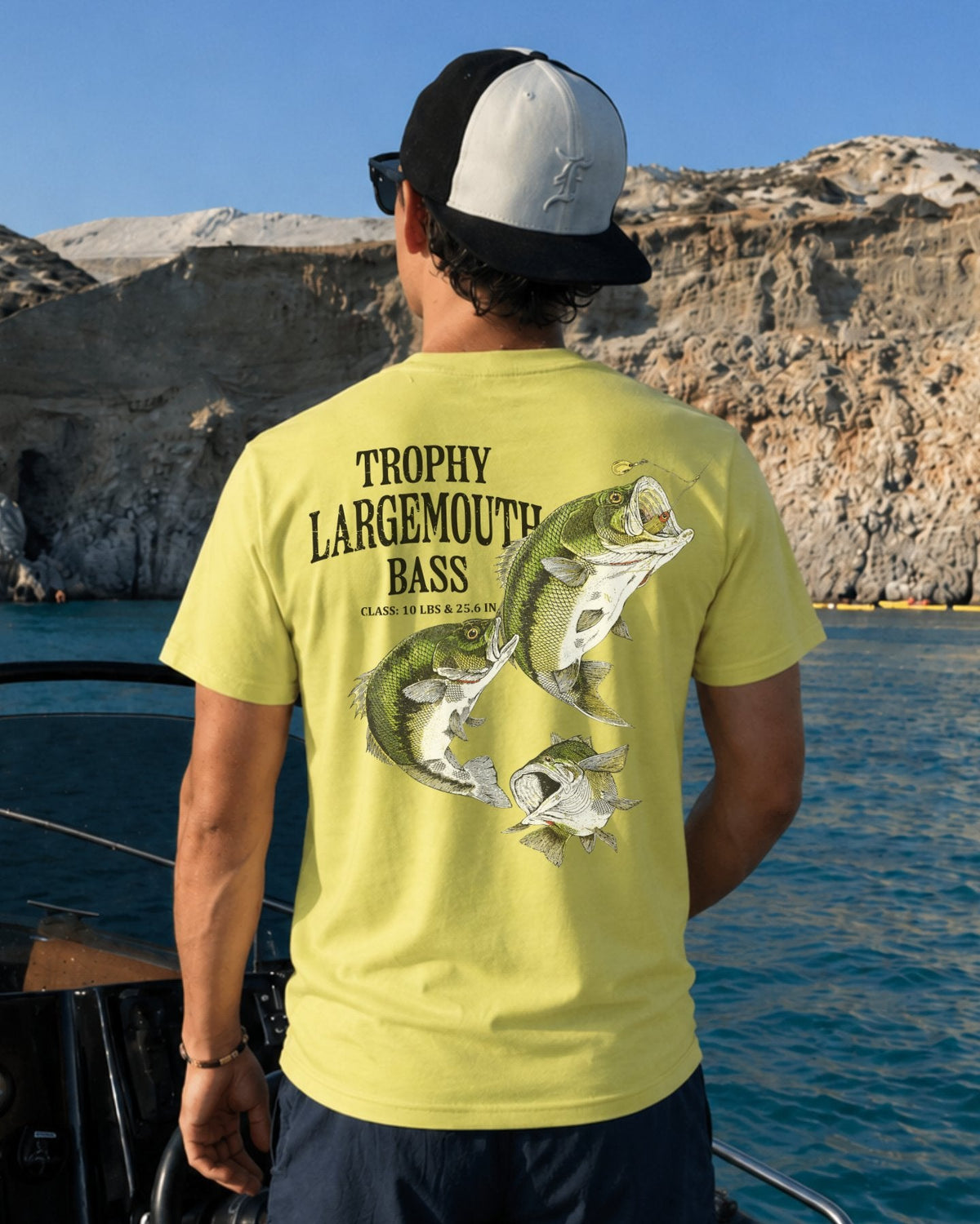 Trophy Largemouth Bass Fishing T-shirt