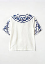 New York Yankees Drip‑Style Graphic V-Neck Blouse