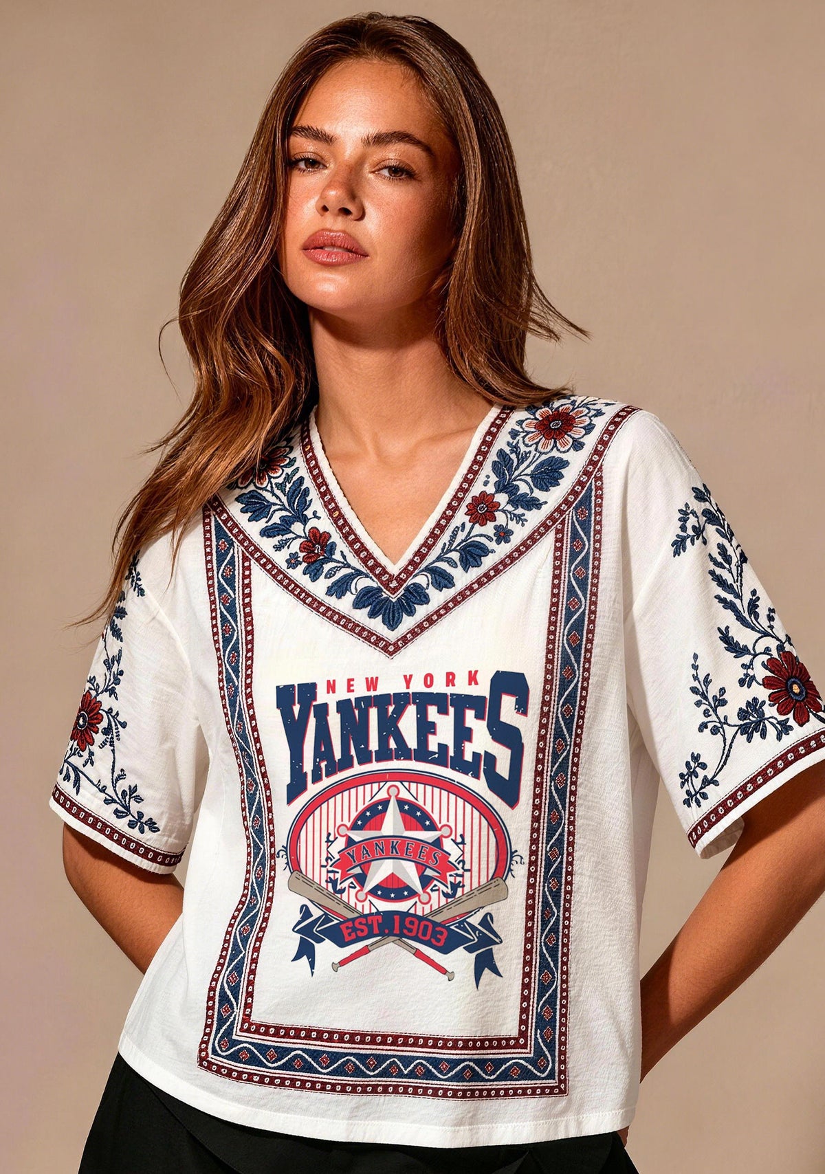 New York Yankees Vintage EST.1903 V-Neck Blouse Main image