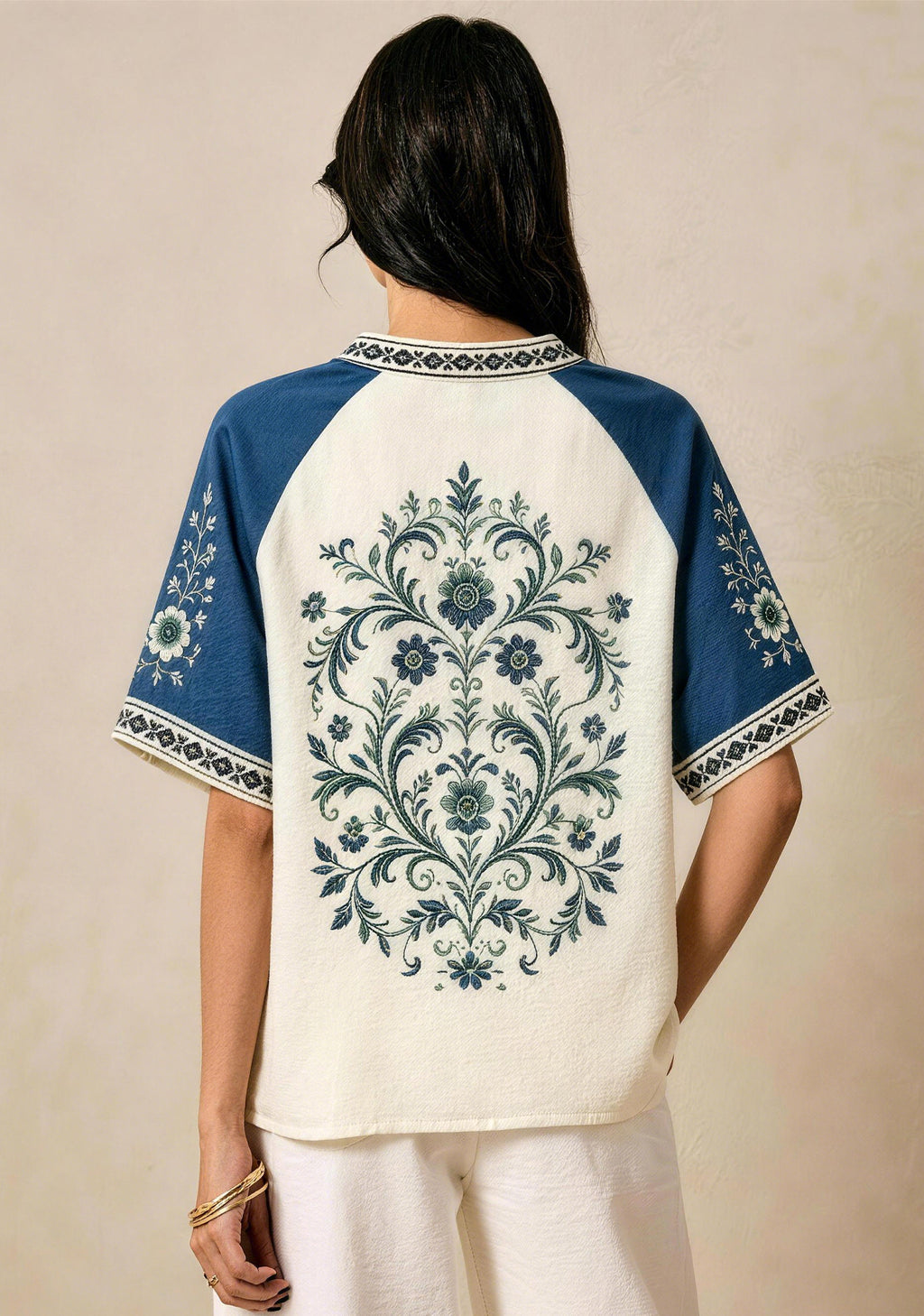 Indianapolis Colts Retro Floral Heart Raglan NFL V-Neck T-Shirt
