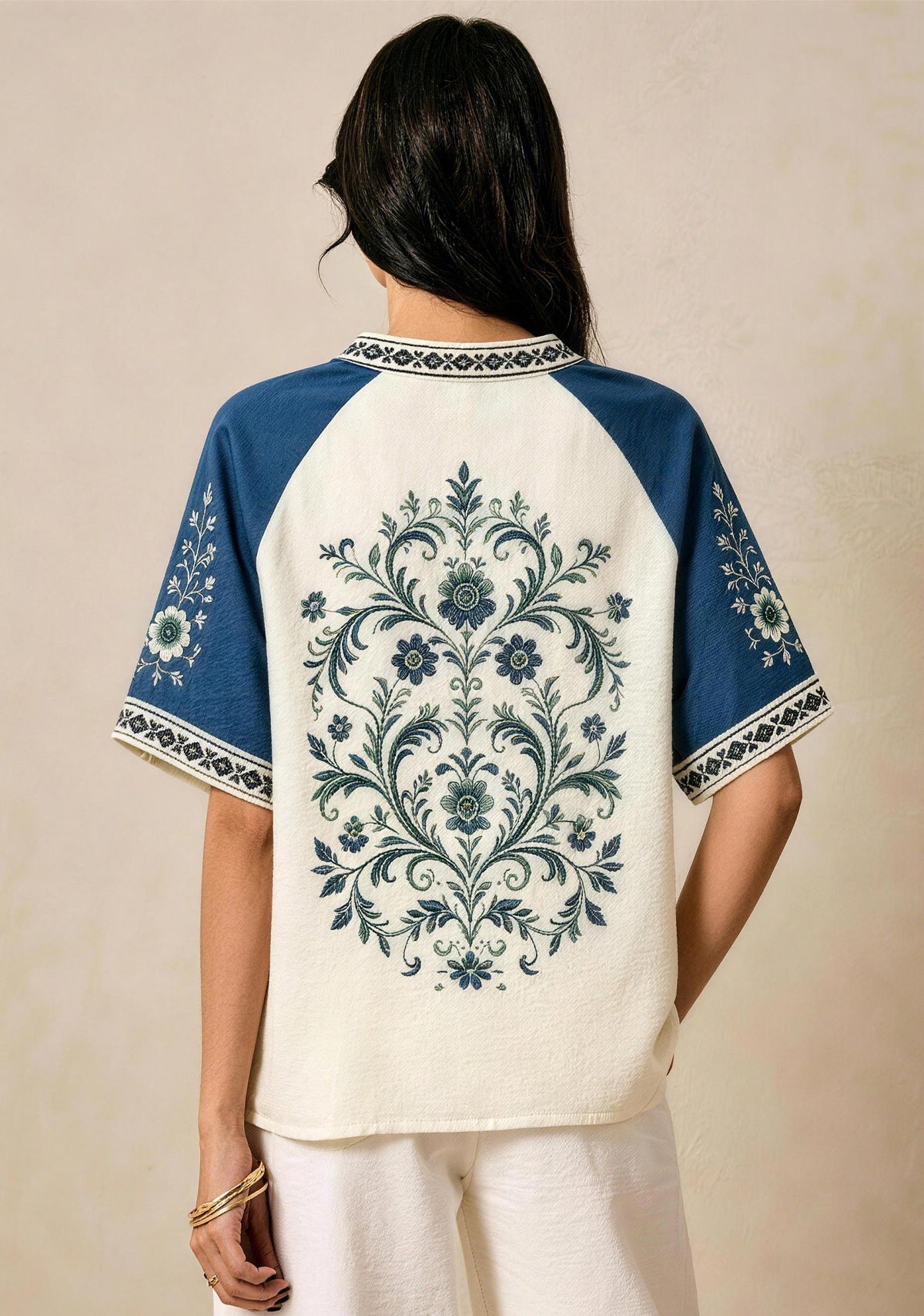 Indianapolis Colts Retro Floral Heart Raglan NFL V-Neck T-Shirt